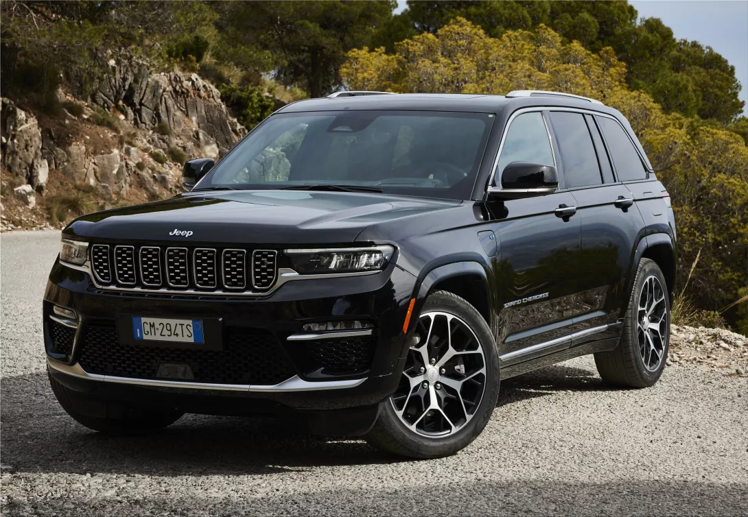 Jeep Grand Cherokee 4xe: The Best of Both Worlds