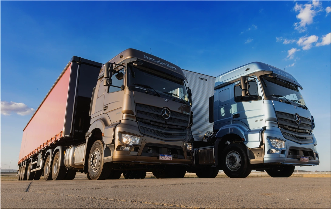 Mercedes-Benz Axor Heavy-Duty Truck