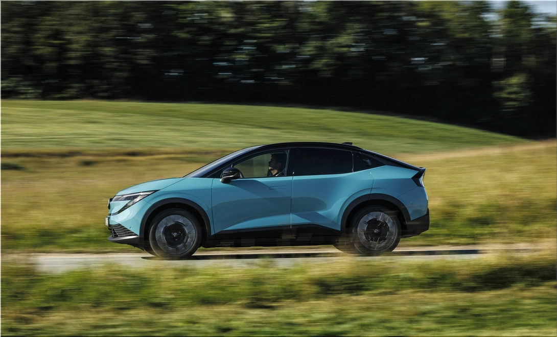 Third-Gen Nissan LEAF Production Focus: Efficiency, Quality, Cost Control